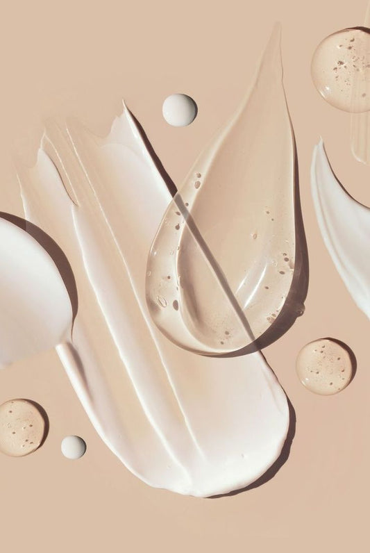 Hyaluronic Acid vs Salicylic Acid: What's the Difference and When to Use Each?